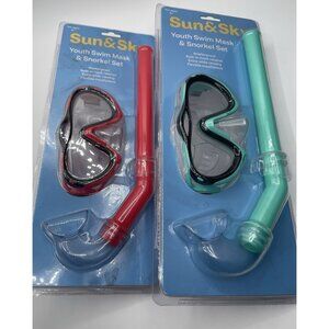 SUN & SKY YOUTH SWIM MASK & SNORKEL SET LOT OF 2 KIDS SWIM RED AND GREEN
